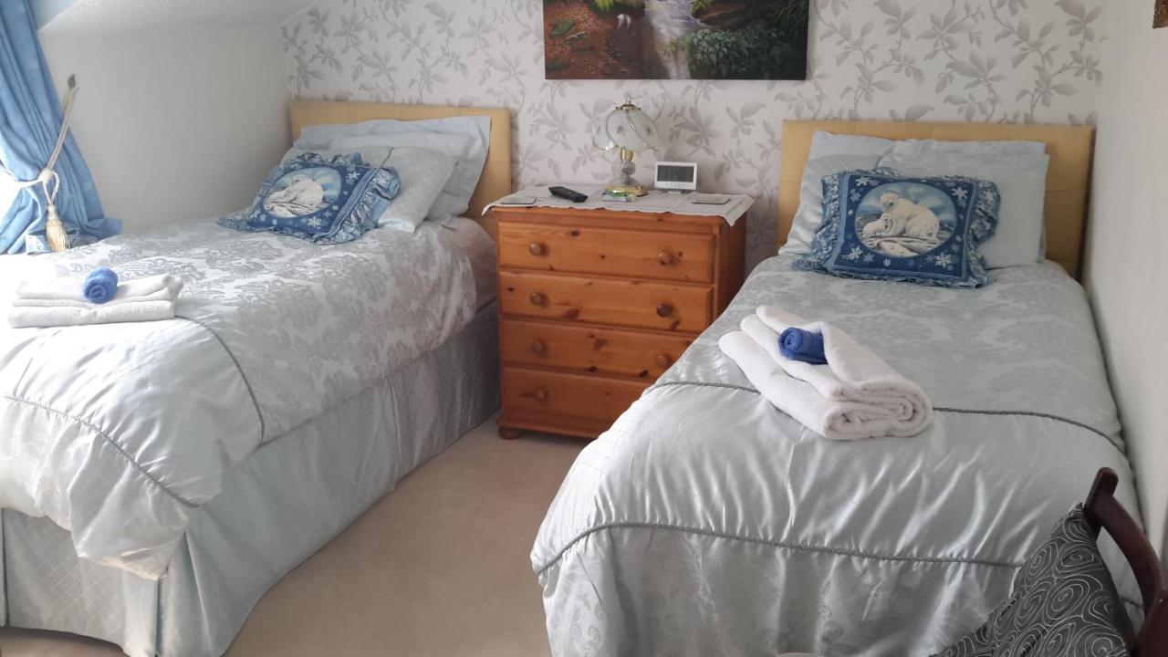 Keresen B&B Уейдбридж Екстериор снимка